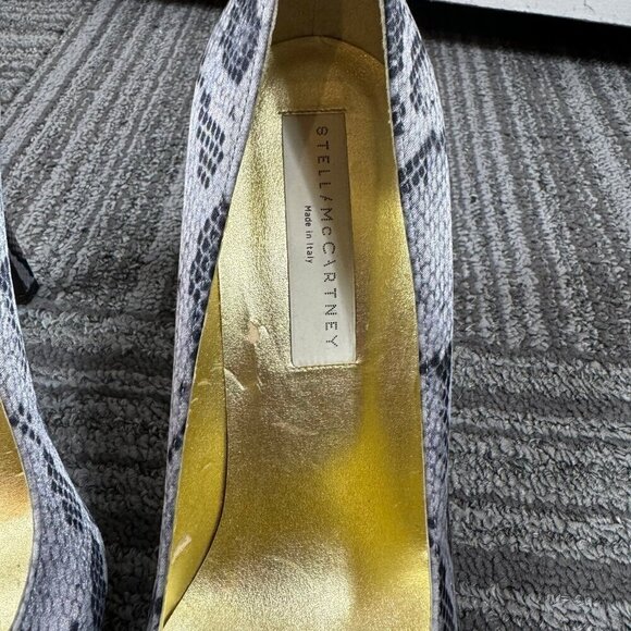 Stella McCartney gray snake print canvas stiletto heels.  Sz 37.5 - Picture 7 of 10